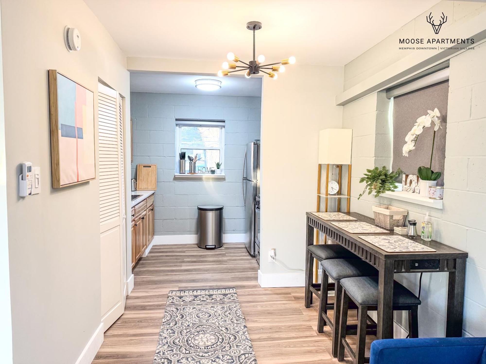 דירות ממפיס The Moose #12 - Brand New Modern Luxe Loft With Free Parking, King Bed & Fast Wifi מראה חיצוני תמונה